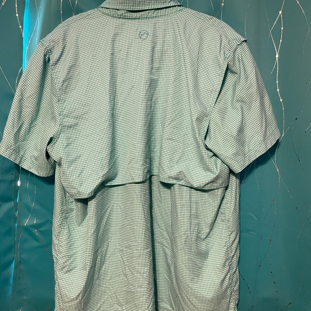Short sleeve button up - Picture 2 of 3